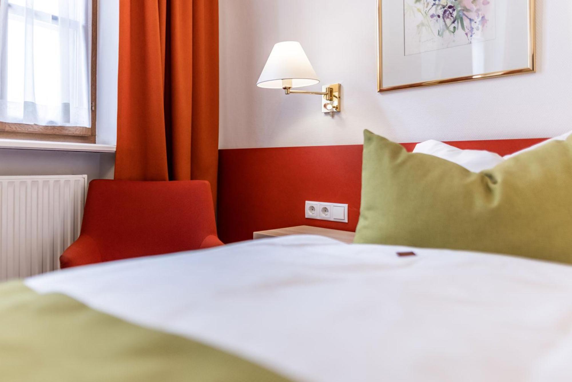 Hotel Wolf Salzburg Room photo